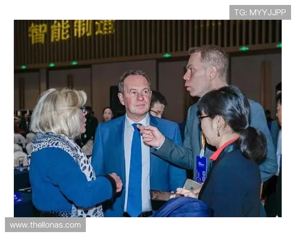 开云体育娱乐官网赞助国际米兰带来的合作机遇与未来发展分析